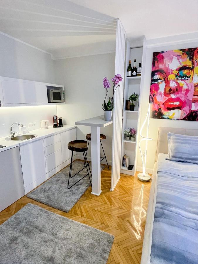 Апартаменты Skadarlija Colorway Белград Экстерьер фото